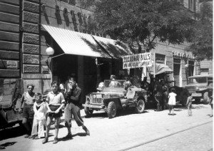 ww2_blackwhite_france ww2 blackwhite france 300x212 ww2 blackwhite france