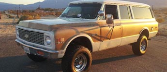 Thumbnail image for 1972 Chevy Suburban 4×4 For Sale
