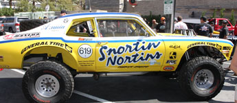 Thumbnail image for Vintage Show N’ Shine at the 2013 Mint 400