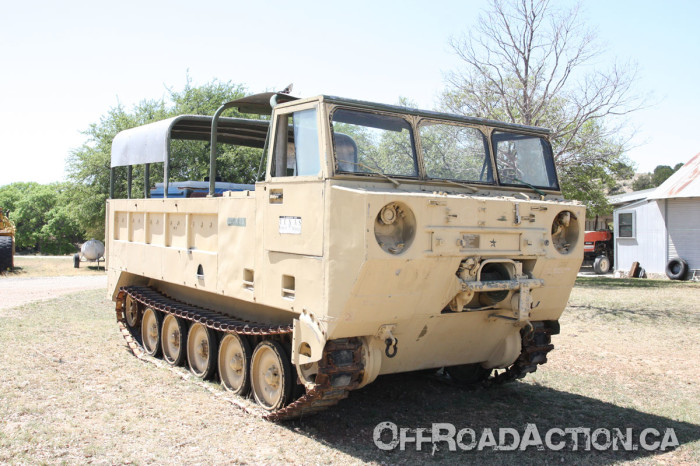off-road-action-m548-tracked-cargo-carrier-08