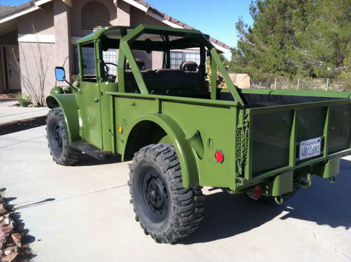 1952_dodge_m37_power_wagon_off_road_action_3