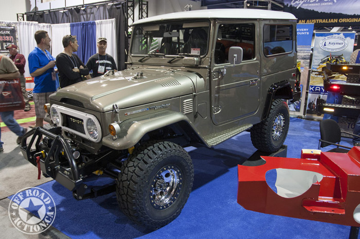 2013-sema-off-road-action-part1_38