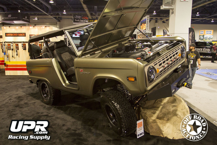 2014_sema_upr_racing_supply_off_road_action_part2_47