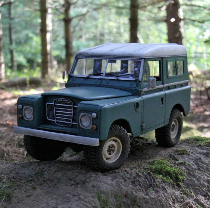series_iii_land_rover_headquake_off_road_action_04