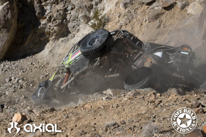 2015-king-of-the-hammers-axial-off-road-action_006