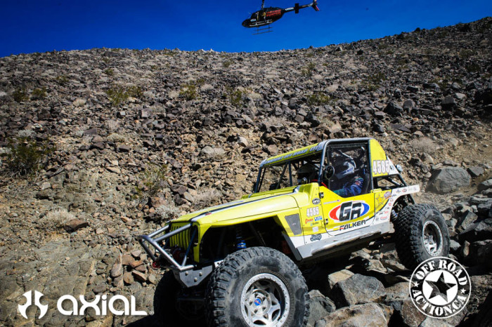 2015-king-of-the-hammers-axial-off-road-action_018