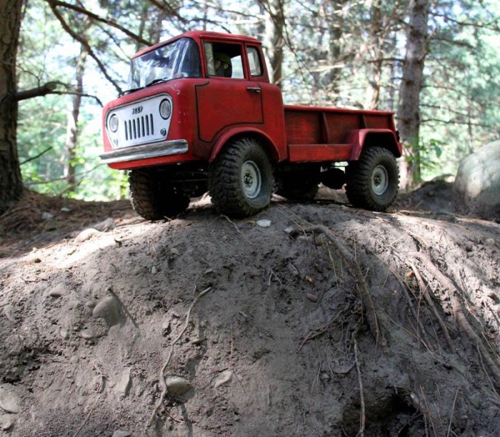 1960_jeep_fc170_headquake_off_road_action_05