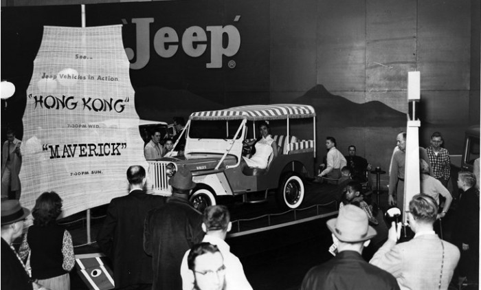 1961_Chicago_Auto_Show_Jeep